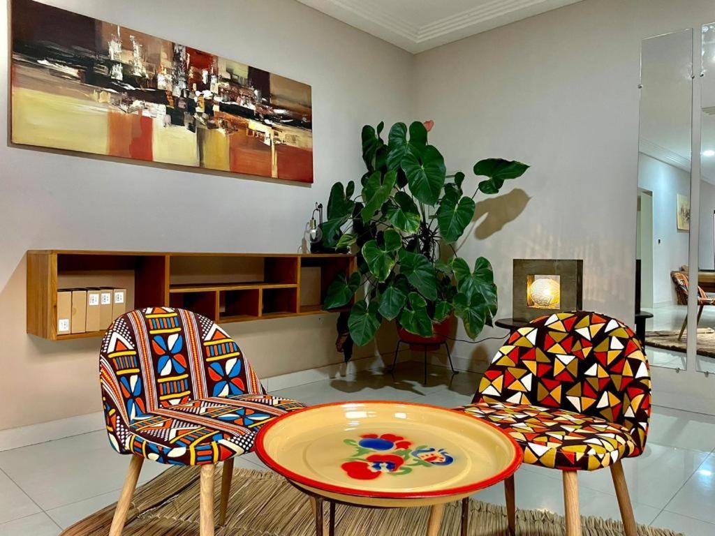 Le Kentia Hotel Ломе Екстериор снимка